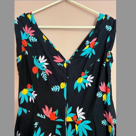 Emily and Finn Florence Black Summer Fruits Dress, UK 12, US 8 - Picture 5 of 9